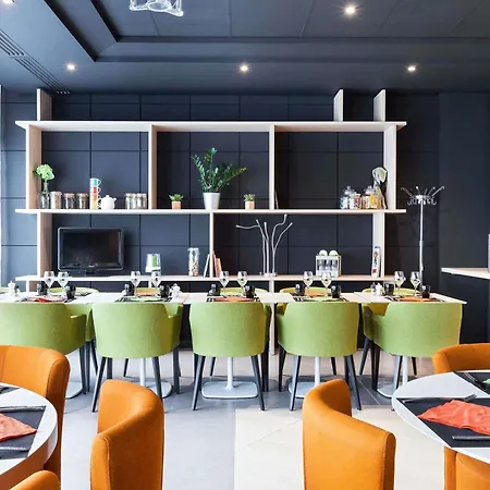 Novotel Tours Centre Gare-2
